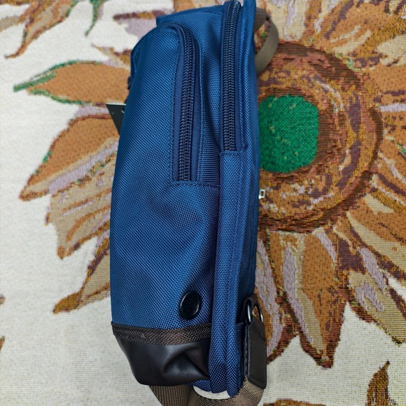 Tumi Alpha Bravo Monterey Sling Bag - Picture 5 of 9